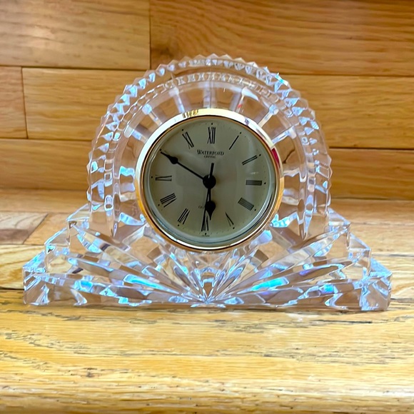 CCO PRICE 🔥🔥 NEW WATERFORD Crystal Mantle Desktop Clock - Picture 1 of 7